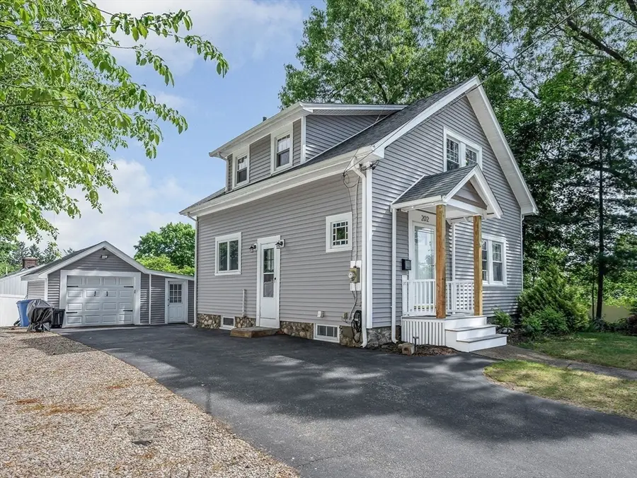 202 Salem St, Wakefield, MA 01880 - #2
