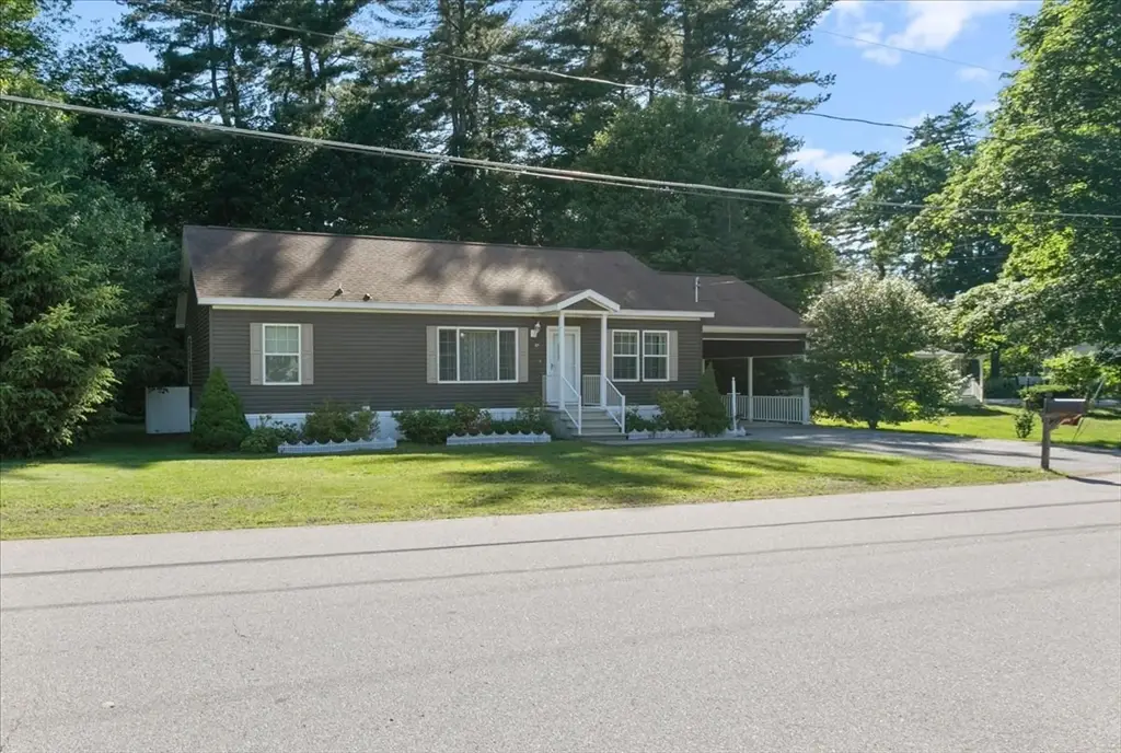 25 Ridgefield Dr., Nashua, NH 03062 - #1