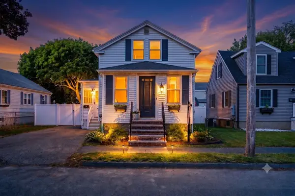 12 Johnson Ave, Peabody, MA 01960