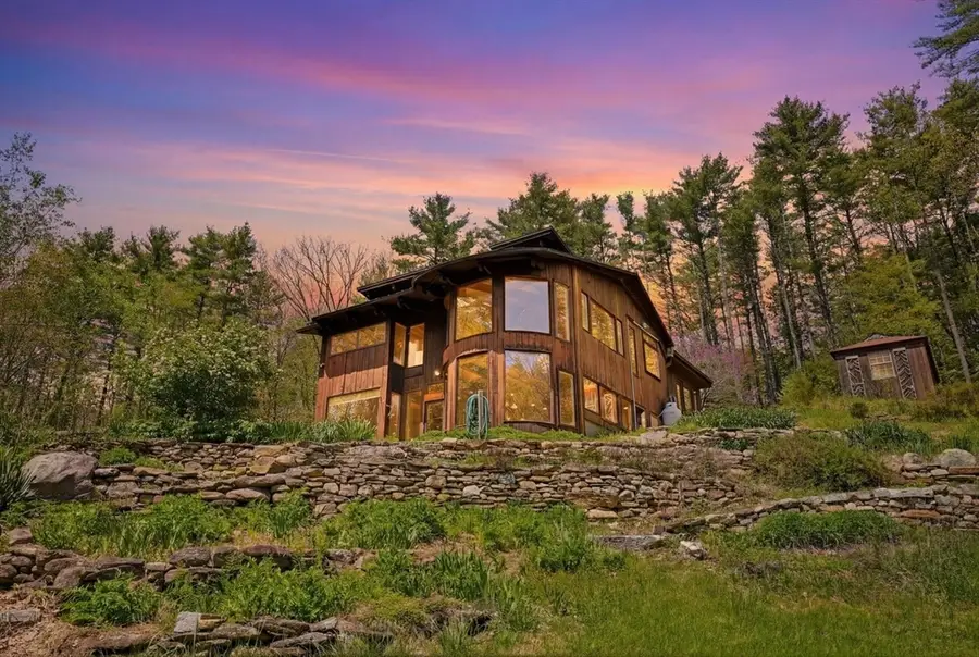 49 Richardson Rd, Leverett, MA 01054 - #2