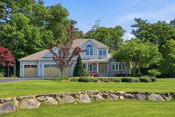 6 Bogside Drive, Plymouth, MA 02360