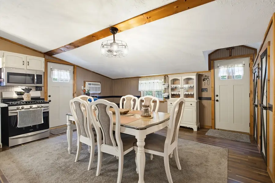 4 Cheney, Blackstone, MA 01504 - #3