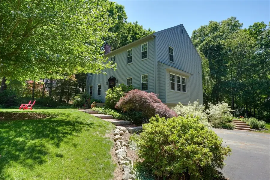 11 Chickadee Dr, Norfolk, MA 02056 - #2