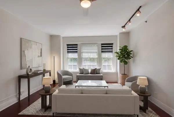 534 Beacon St #203, Boston, MA 02215