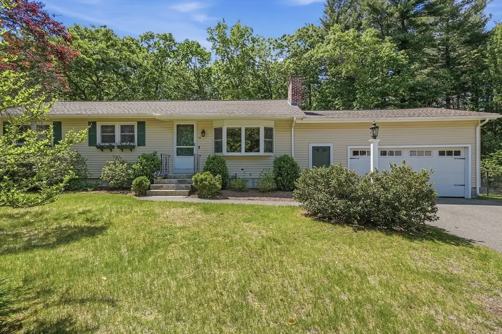 15 Kiberd Drive, North Chelmsford, MA 01863 - #1