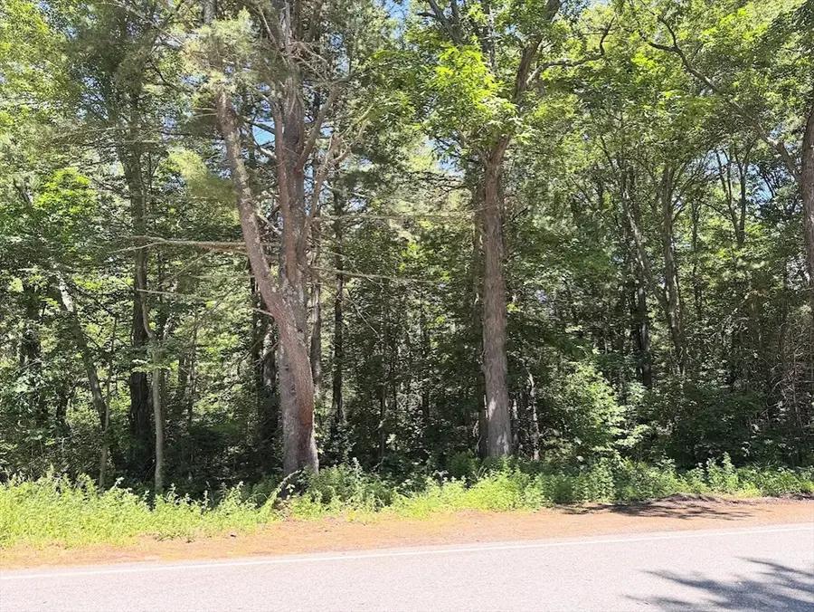 19 Whitney, Berlin, MA 01503 - #2