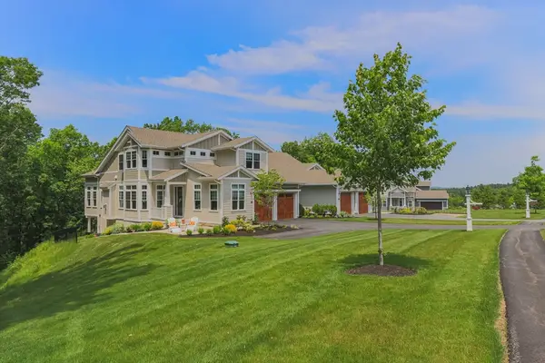 70 Legacy Lane #B, Groton, MA 01450