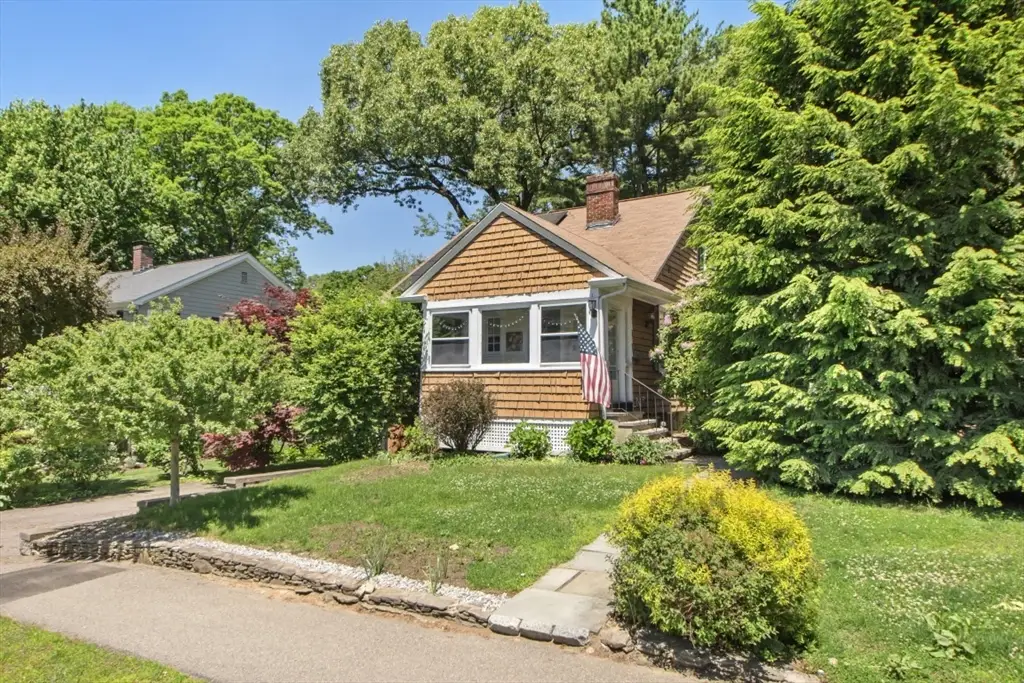 19 Mount Vernon, Needham, MA 02492 - #1
