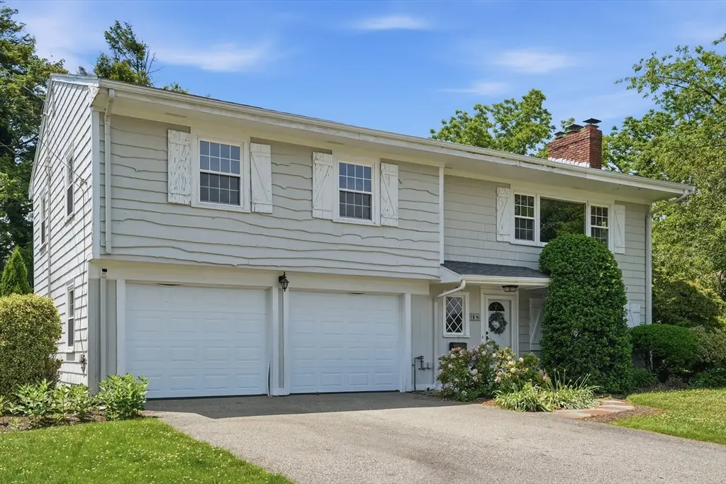 18 Livesey Rd, Quincy, MA 02171 - #1