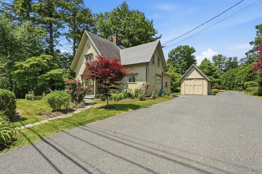 38 Round Hill Road, Northampton, MA 01060 - #3