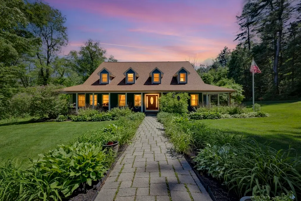 196 Brigham Hill Rd, North Grafton, MA 01536 - #1