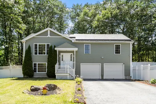 22 Columbia Ave, Fitchburg, MA 01420