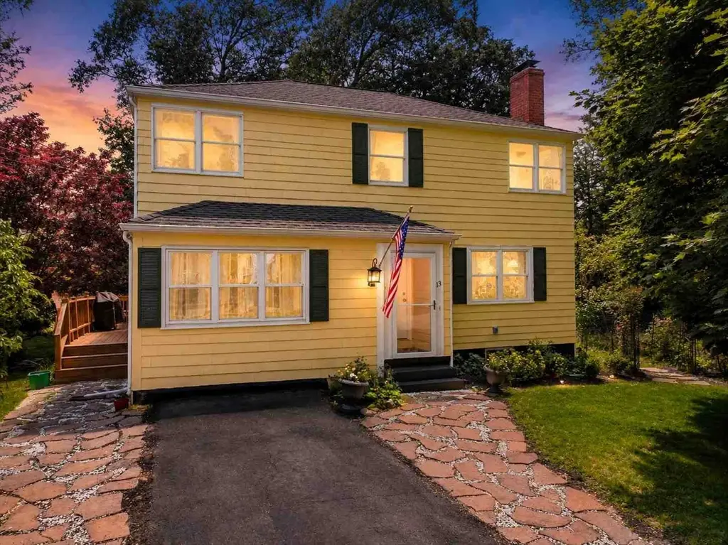 13 Stagg Dr, Natick, MA 01760 - #1