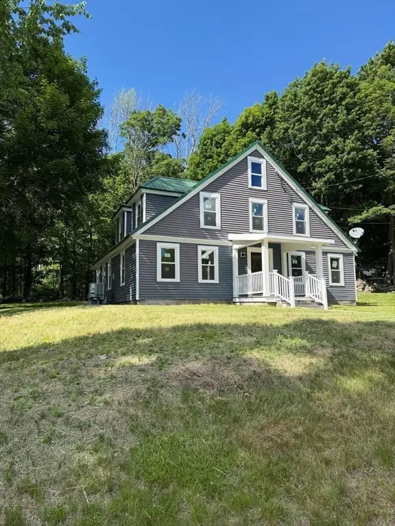 18 Main St, Ashburnham, MA 01430 - #3