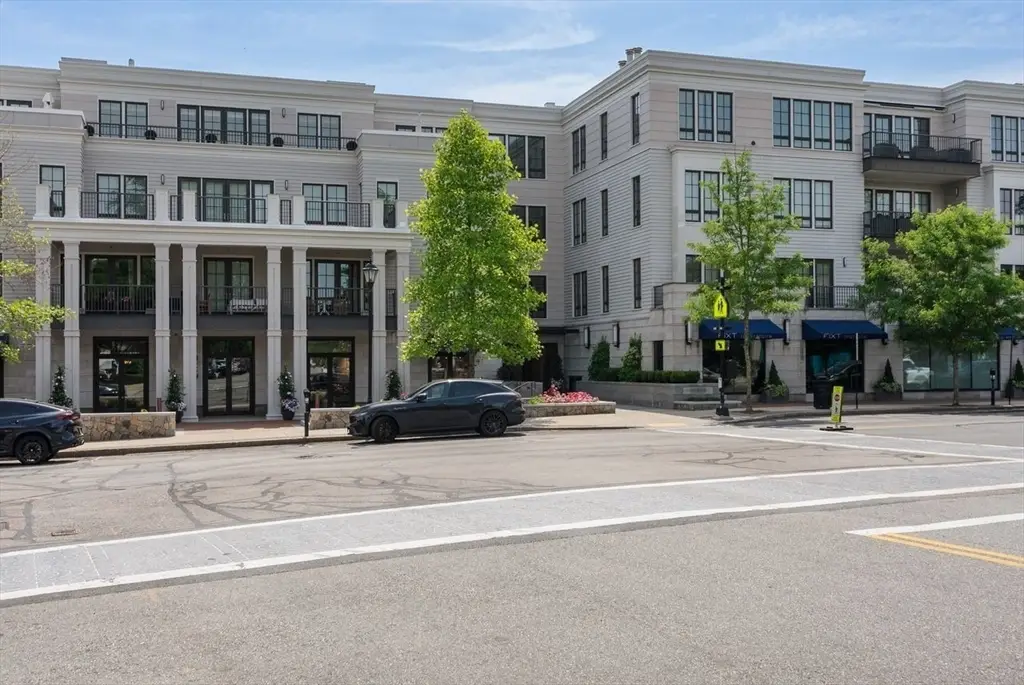 580 Washington Street #304, Wellesley, MA 02482 - #1