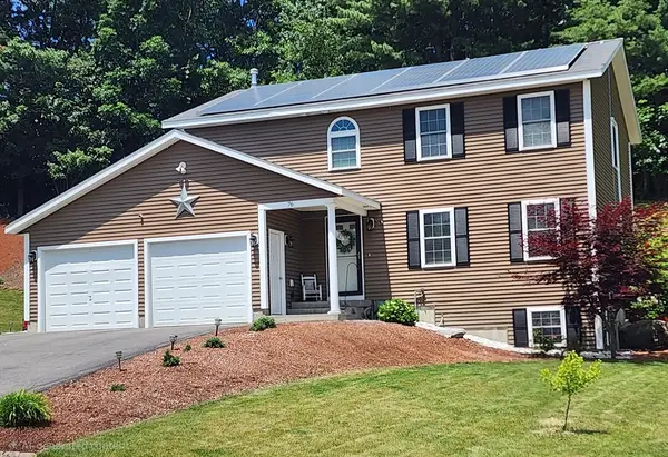 76 Brierwood Drive, Fitchburg, MA 01420