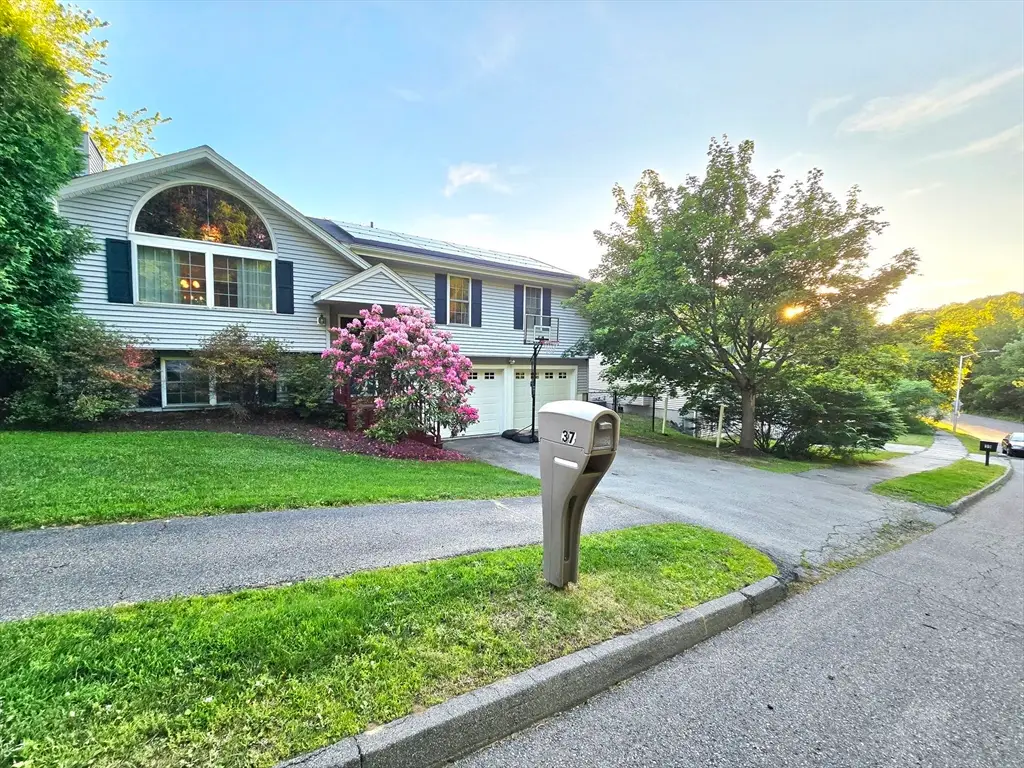 37 Moreland Green Dr, Worcester, MA 01609 - #1