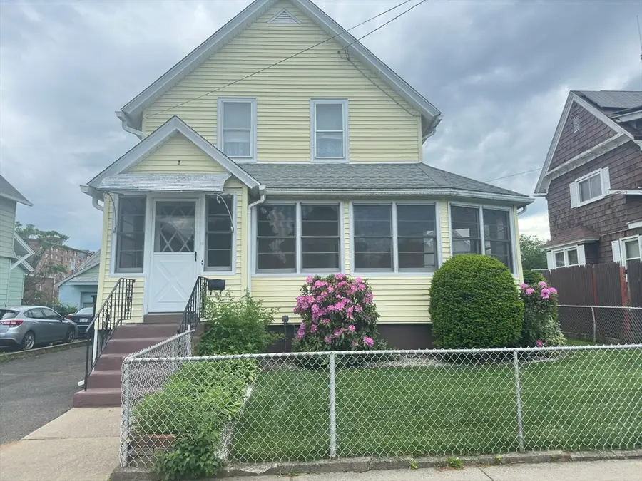 15 Bristol St, Ludlow, MA 01056 - #2