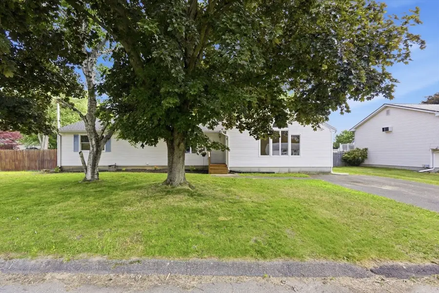5 Kurtz St, Chicopee, MA 01013 - #3