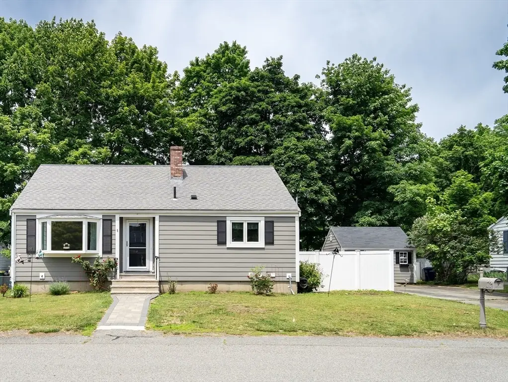 6 Fairview Ter, Woburn, MA 01801 - #1