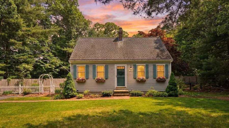 195 Knotty Pine Ln, Barnstable Town, MA 02632 - #2