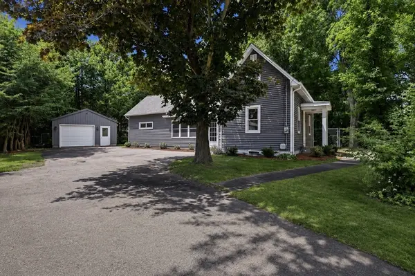 208 N Elm St, Northampton, MA 01060