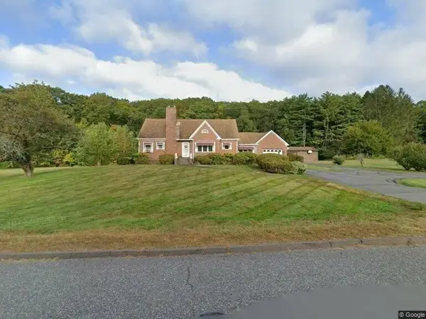 293 Jarvis Ave, Holyoke, MA 01040