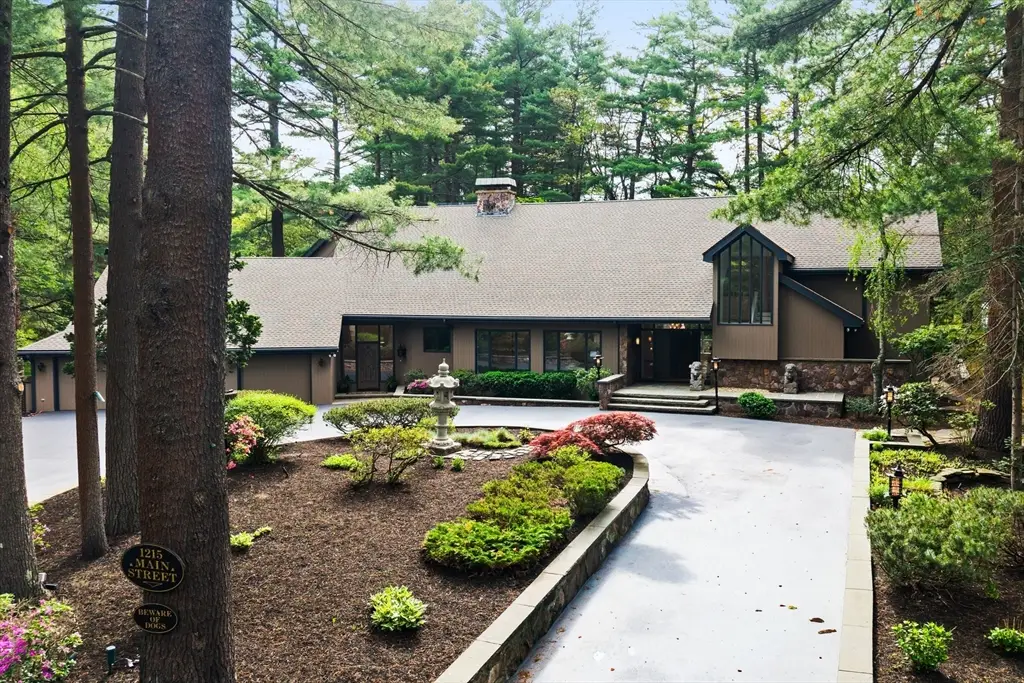 1215 Main St, Lynnfield, MA 01940 - #1
