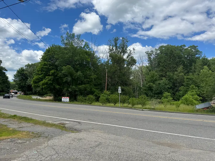 21 Broad St, Merrimac, MA 01860 - #2