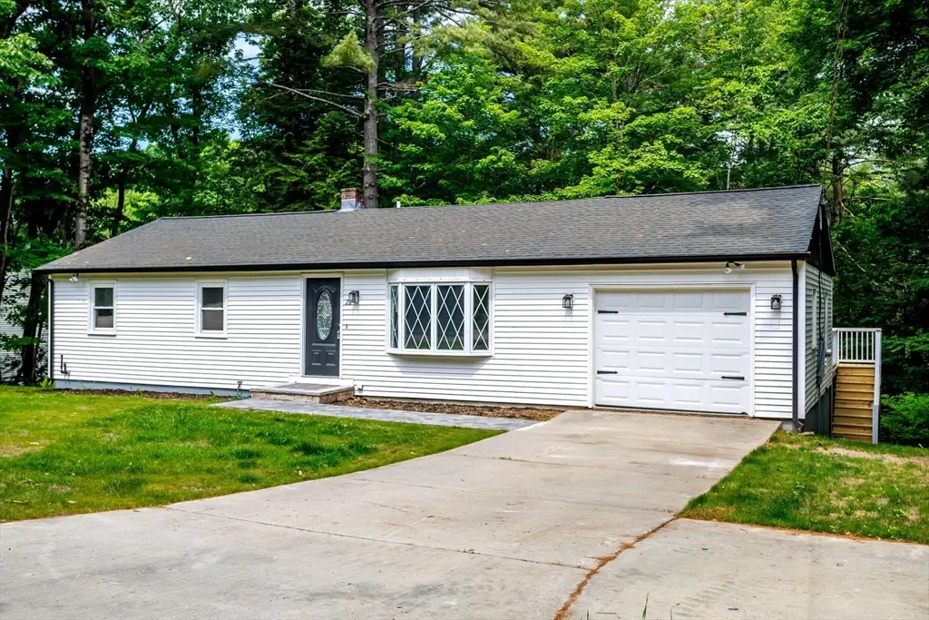 22 Albert Dr, Templeton, MA 01468 - #1