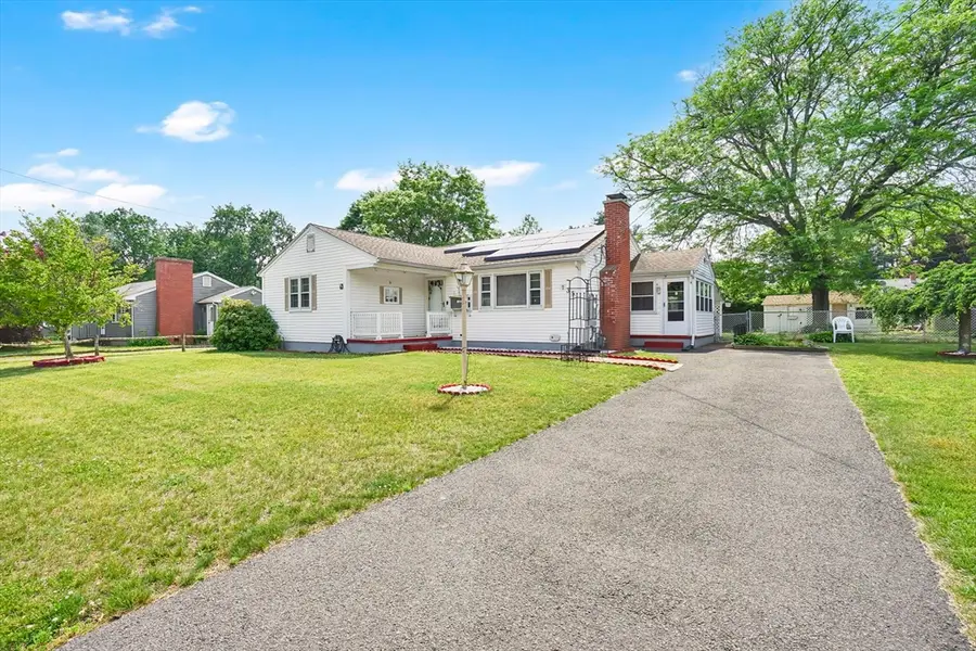 135 Bulat Dr, Springfield, MA 01129 - #2