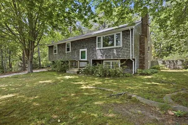 30 Skylark, Plymouth, MA 02360