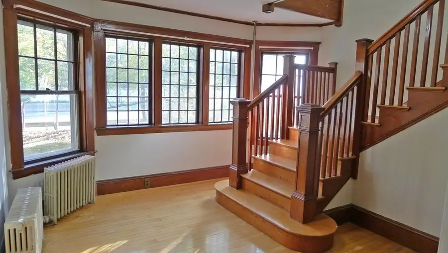 31 Lantern Lane, Wellesley, MA 02481 - #2