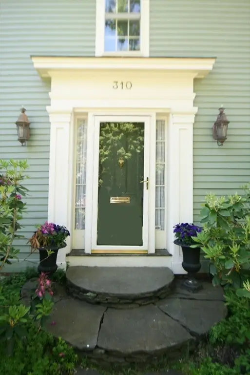 310 South St, Northampton, MA 01060 - #2