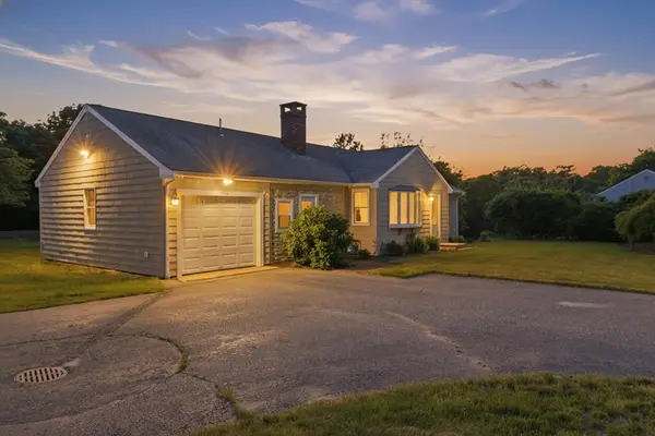 1115 Shootflying Hill Rd, Barnstable, MA 02632