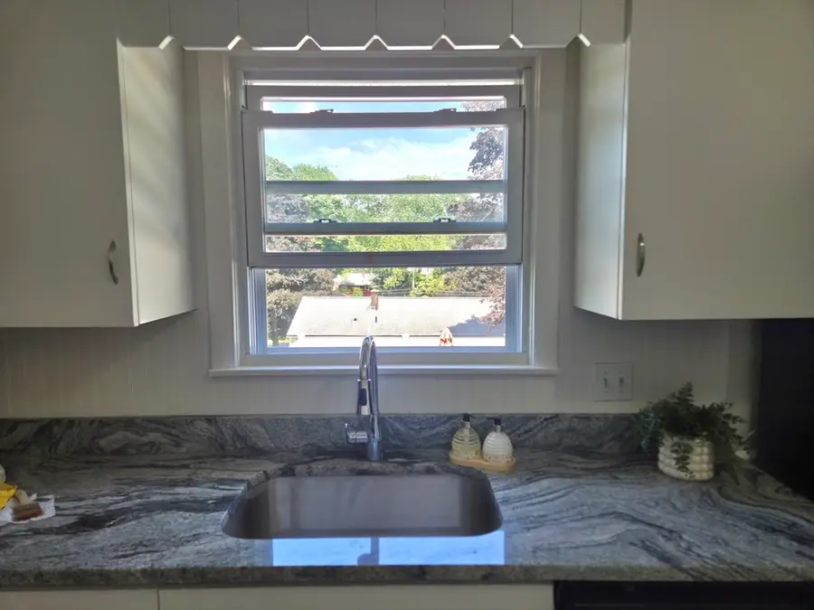 21 Washington St, Shrewsbury, MA 01545 - #2