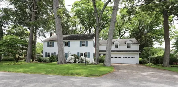 19 Pine Needle, Wayland, MA 01778