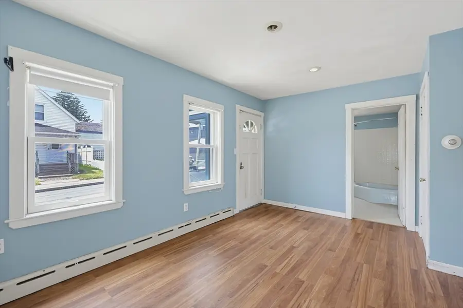 68 Winter St, Taunton, MA 02780 - #3