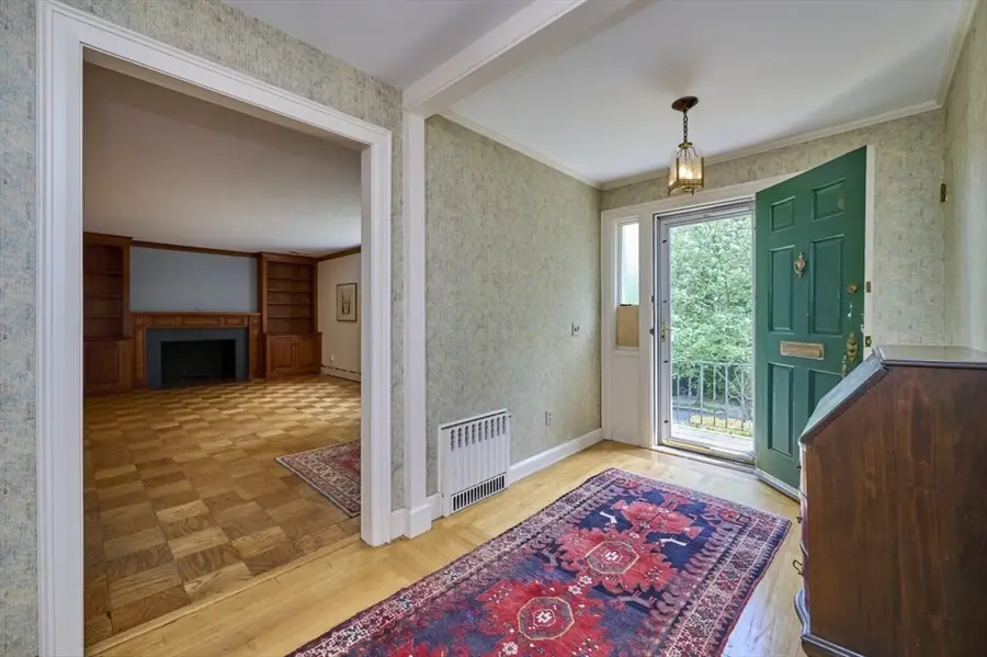 119 Rawson Rd, Brookline, MA 02445 - #3