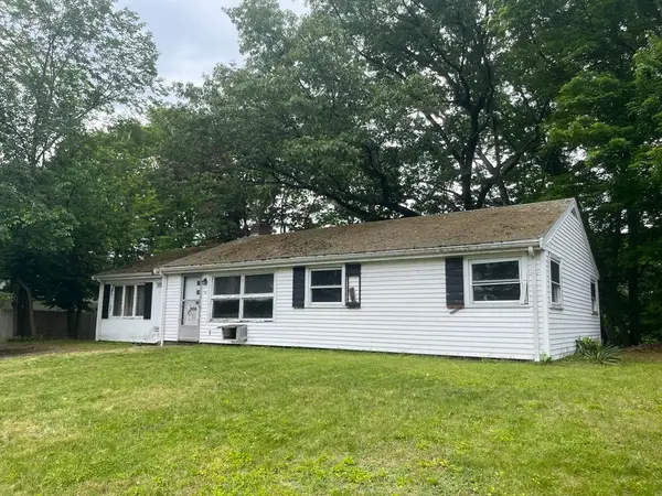 36 Simpson Drive, Framingham, MA 01701