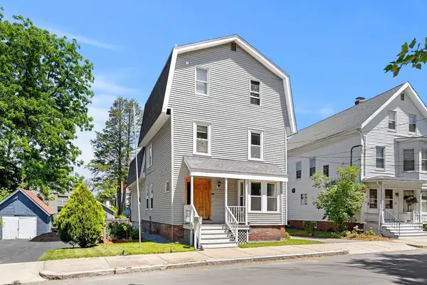 21 Carleton Ave, Haverhill, MA 01835