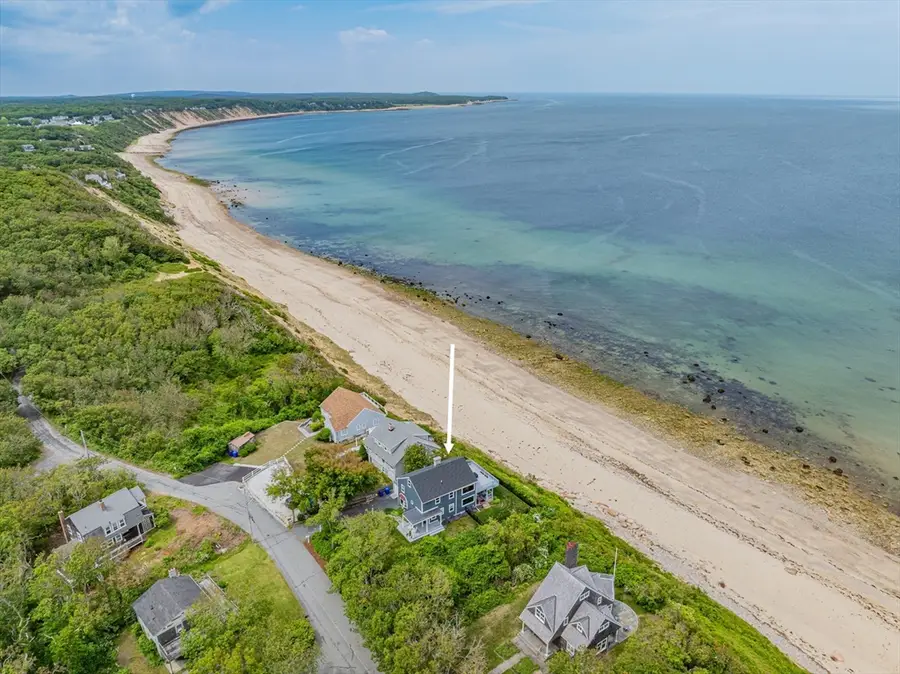26 Indian Trl, Sagamore Beach, MA 02562 - #2