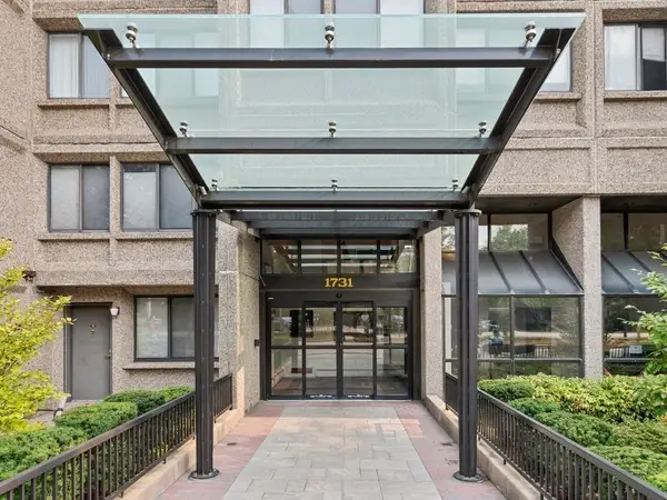 1731 Beacon #202, Brookline, MA 02445