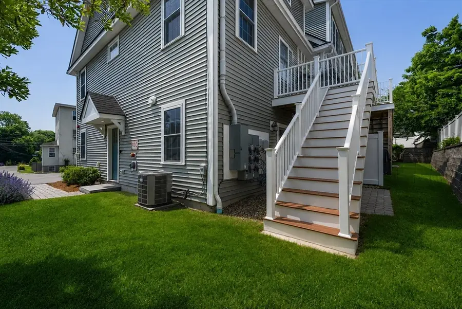 61 Valley St #1, Wakefield, MA 01880 - #2