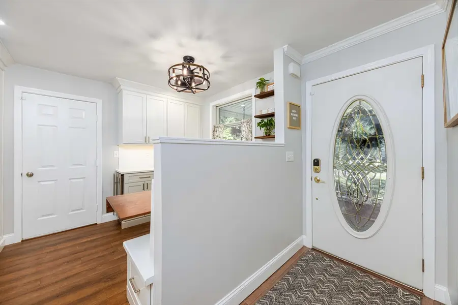 21 Autumn Road, Medway, MA 02053 - #3