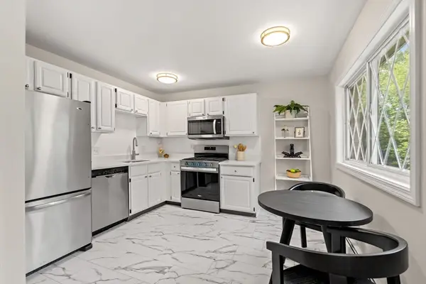 19 Fernview Ave #5, North Andover, MA 01845