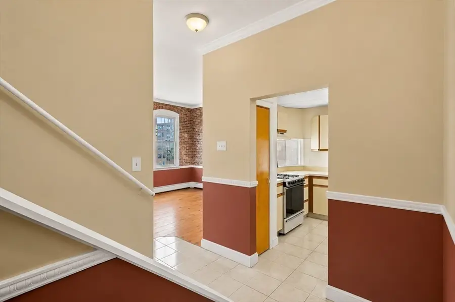 62 Washington St #9, Haverhill, MA 01832 - #3