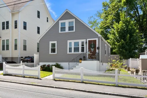 169 Grove St, Melrose, MA 02176