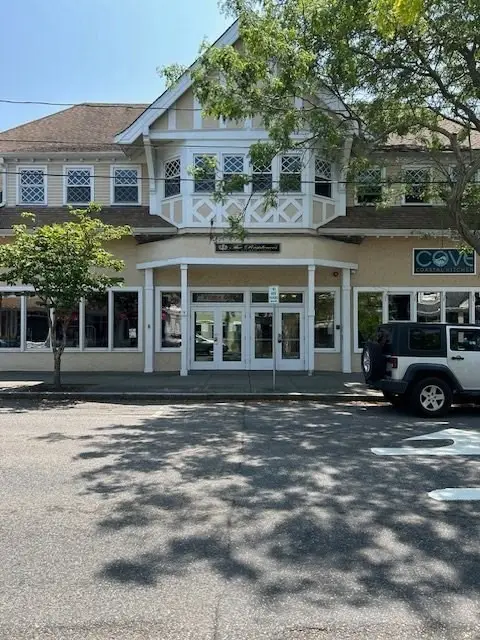 615 Main St #7, Barnstable, MA 02601