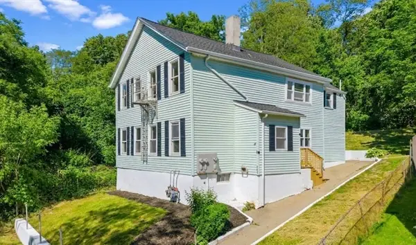 409 Crescent St, Fall River, MA 02720